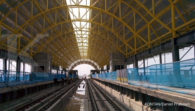 Proyek Stasiun LRT Palembang dari WSKT - kereta ringan light rail transit Jakabaring Palembang yang dikerjakan PT Waskita Karya Tbk WSK (26/10/2017). Kontan/Daniel Prabowo