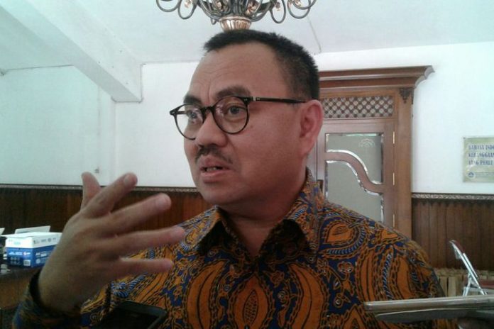 Mantan Menteri Energi dan Sumber Daya Mineral (ESDM) Sudirman Said di Solo, Jawa Tengah, Sabtu (25/11/2017).(KOMPAS.com/Labib Zamani)