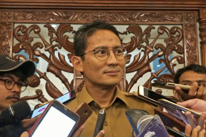 Wakil Gubernur DKI Jakarta Sandiaga Uno di Balai Kota DKI Jakarta, Jalan Medan Merdeka Selatan, Senin (4/12/2017).(KOMPAS.com/NURSITA SARI)